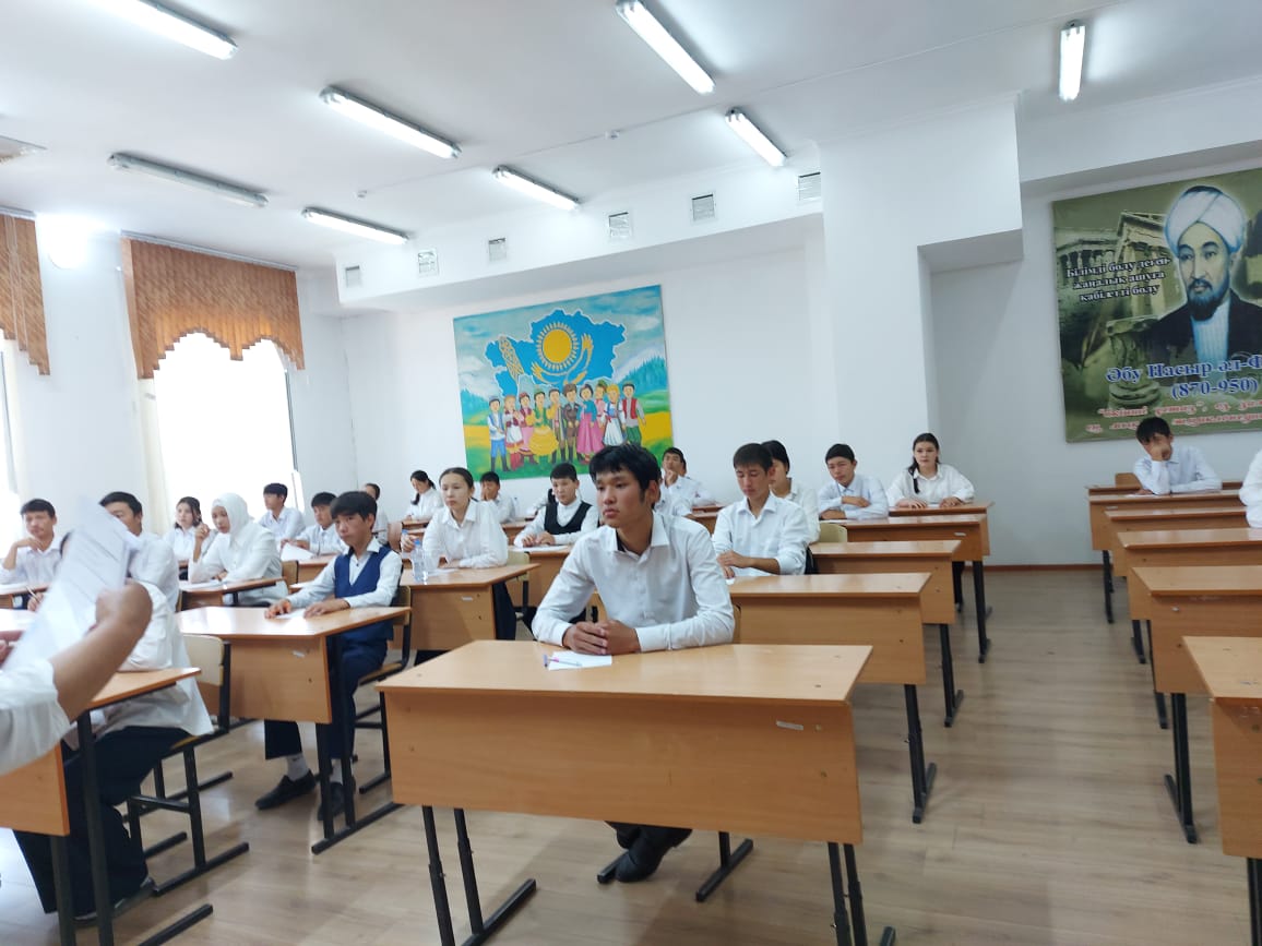 9 "А"сыныпта қорытынды аттестаттау емтиханы өтті.