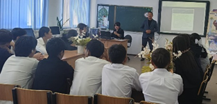 8-11 сынып оқушыларына теріс пиғылды діни идеологияны тұрақты қабылдамауын қалыптастыруға бағытталған видеороликтер көрсетілді.