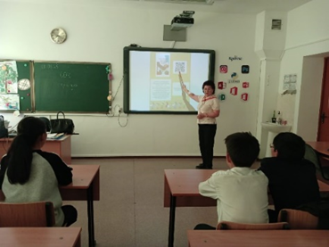 «Көктемгі демалыс – кітаппен бірге»